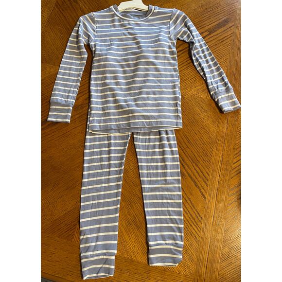 NWT 3T Pajama Bundle set of 3 Pj Sets. Long sleeve, short sleeve, shorts & long - Picture 7 of 10